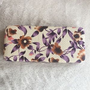 Poppie Jones Clutch Wallet NWT
